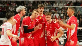  Maksymilian Granieczny, Tomasz Fornal, Artur Szalpuk, Jakub Majchrzak, Marcel Bakaj i Bartłomiej Bołądź. Fot. PAP/Tomasz Waszczuk