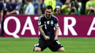 Lionel Messi celebrujący awans do finału MŚ, fot. PAP/EPA/RONALD WITTEK