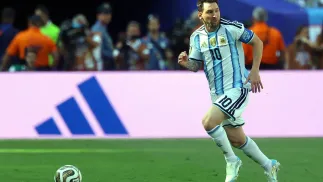 Lionel Messi. Fot. PAP/EPA/CHRISTOPHER NEUNDORF