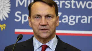 Szef MSZ Radosław Sikorski. Fot. PAP/	Albert Zawada