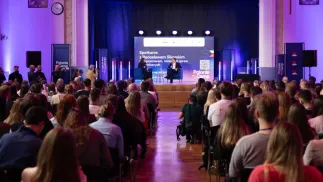 Spotkanie uczestników Polonia Camp 2026 z Radosławem Sikorskim. Fot. X/ Radosław Sikorski 