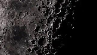 Powierzchnia Księżyca, fot. NASA, Adobe Stock