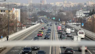 Trasa Łazienkowska w Warszawie, zdj. ilustracyjne Fot. PAP/Szymon Pulcyn