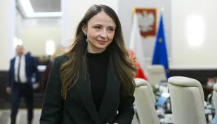 Minister rodziny, pracy i polityki społecznej Agnieszka Dziemianowicz-Bąk. Fot. PAP/Marcin Obara