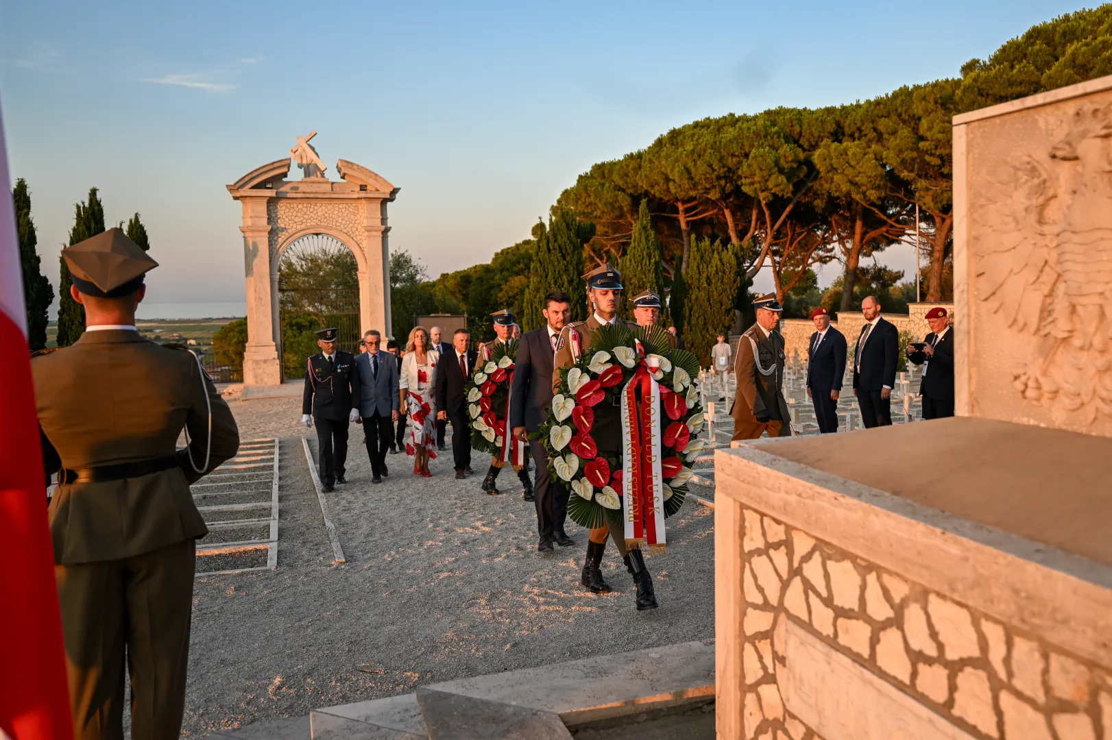 W Loreto upamiętniono w środę żołnierzy 2. Korpusu Polskiego, którzy 80 lat temu, walcząc z Niemcami, wyzwalali miasta włoskiej Marchii nad Adriatykiem. Fot. PAP/Przemysław Piątkowski
