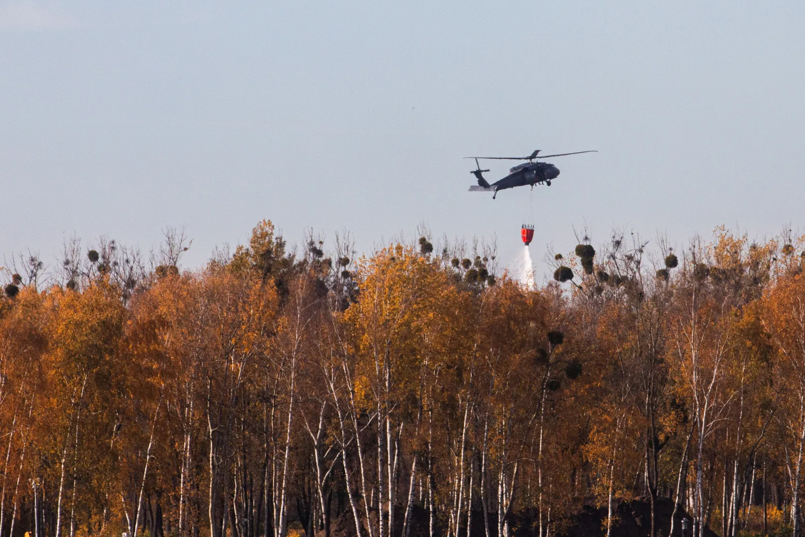  Ćwiczenia ratownicze NOKIA 25 na terenie Portu Lotniczego Wrocław. Fot. PAP/Krzysztof Ćwik