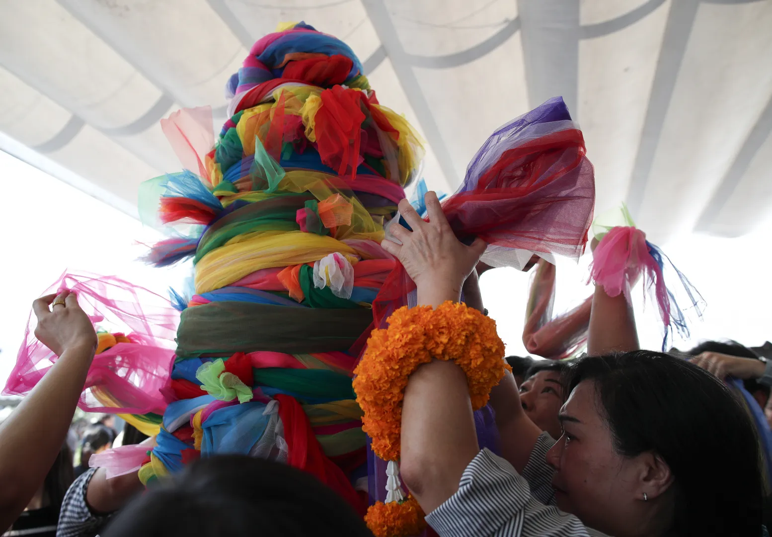 Przygotowania do Nowego Roku w Tajlandii Fot. PAP/EPA/RUNGROJ YONGRIT