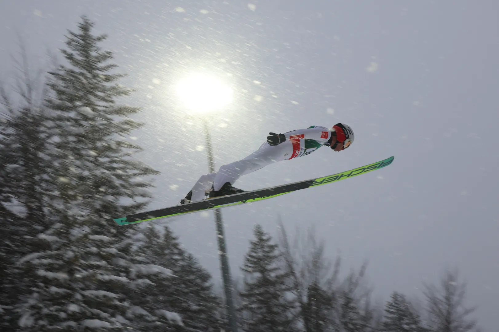 Polak Kamil Stoch podczas zawodów Pucharu Świata w skokach narciarskich w Zakopanem. Fot. PAP/Grzegorz Momot