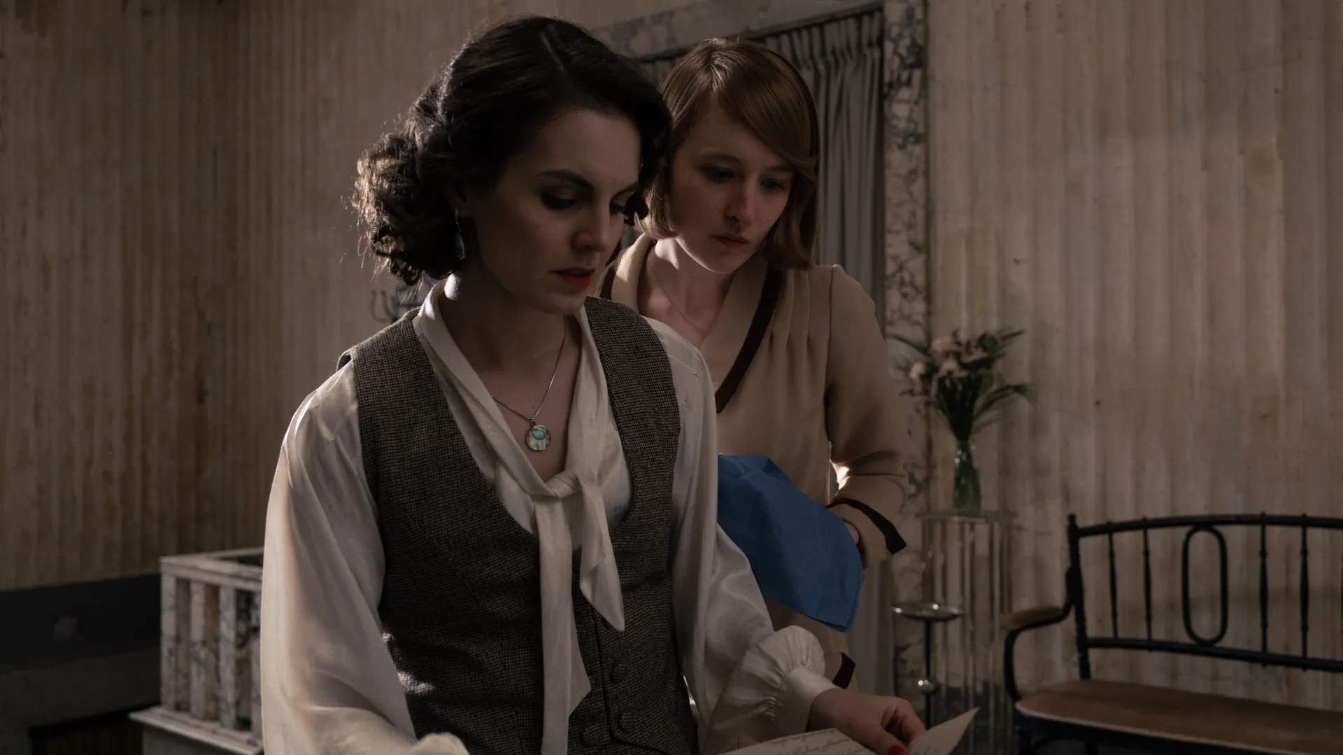 Kadr z serialu "Piekło kobiet". Fot. prasa.wbdpoland/materiały prasowe