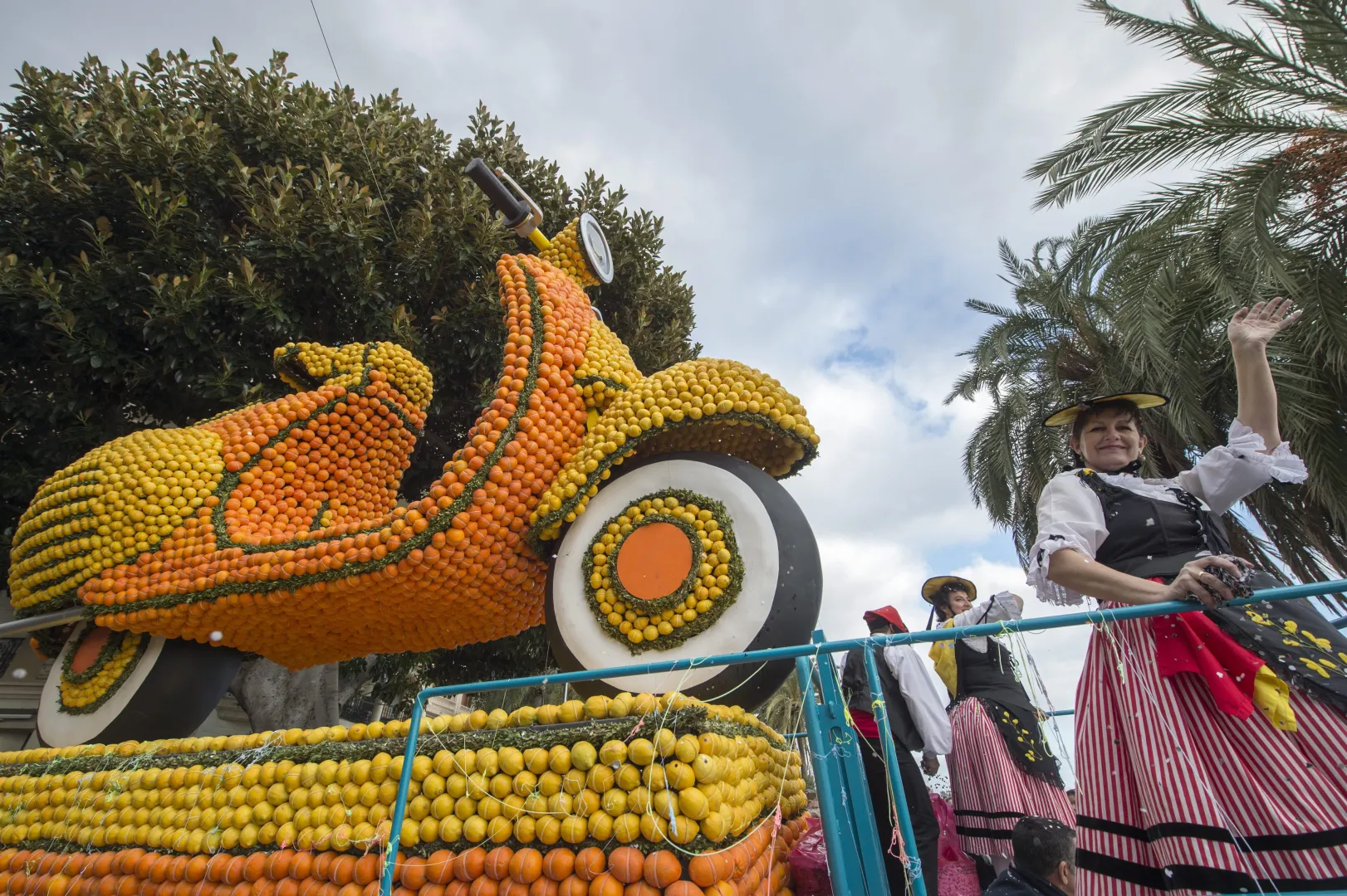 Fete du Citron – Festiwal Cytryn. Fot. PAP/EPA/OLIVIER ANRIGO