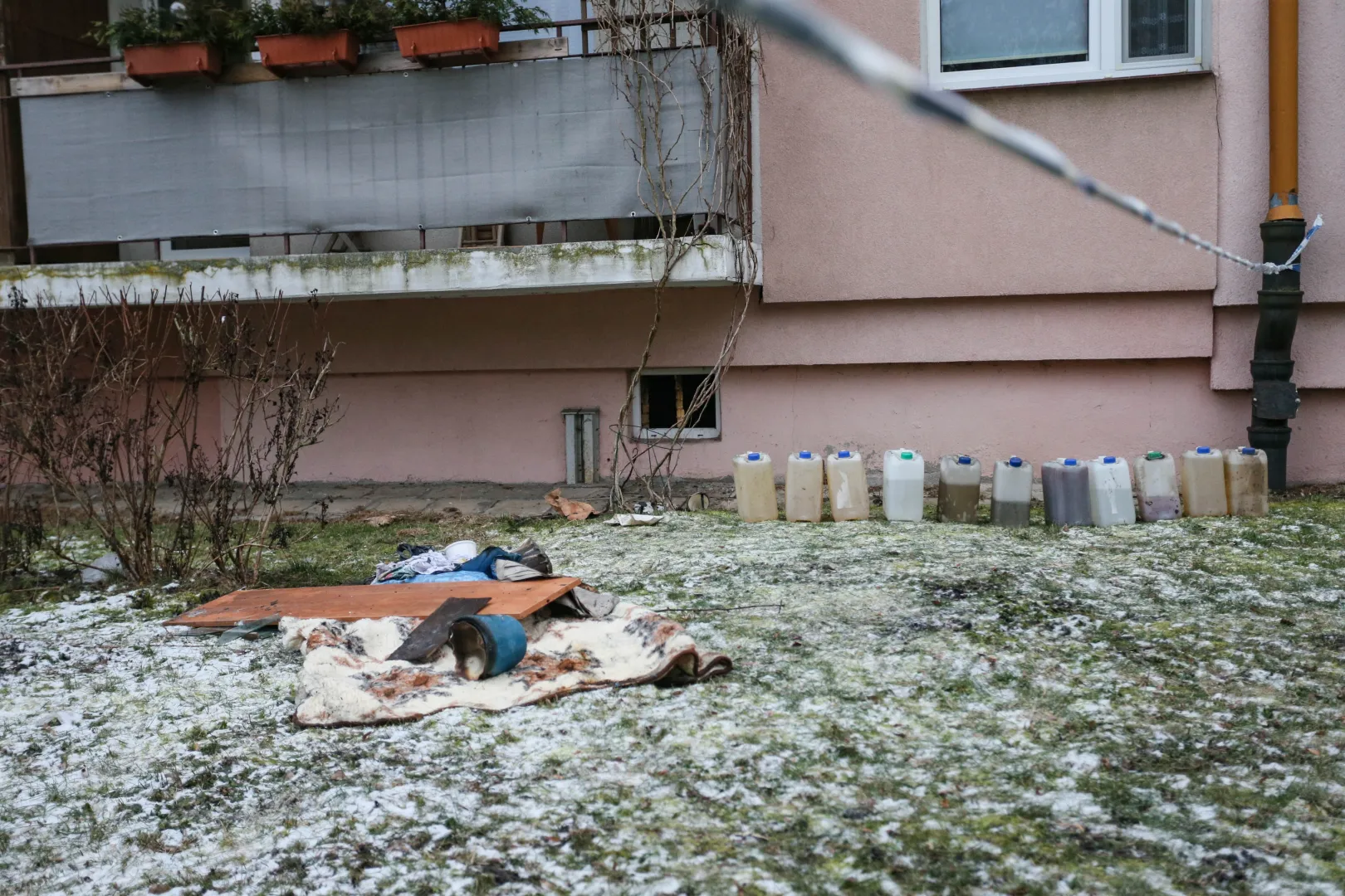 Wybuch i pożar w bloku w Gorzowie Wielkopolskim. Fot. PAP/Lech Muszyński