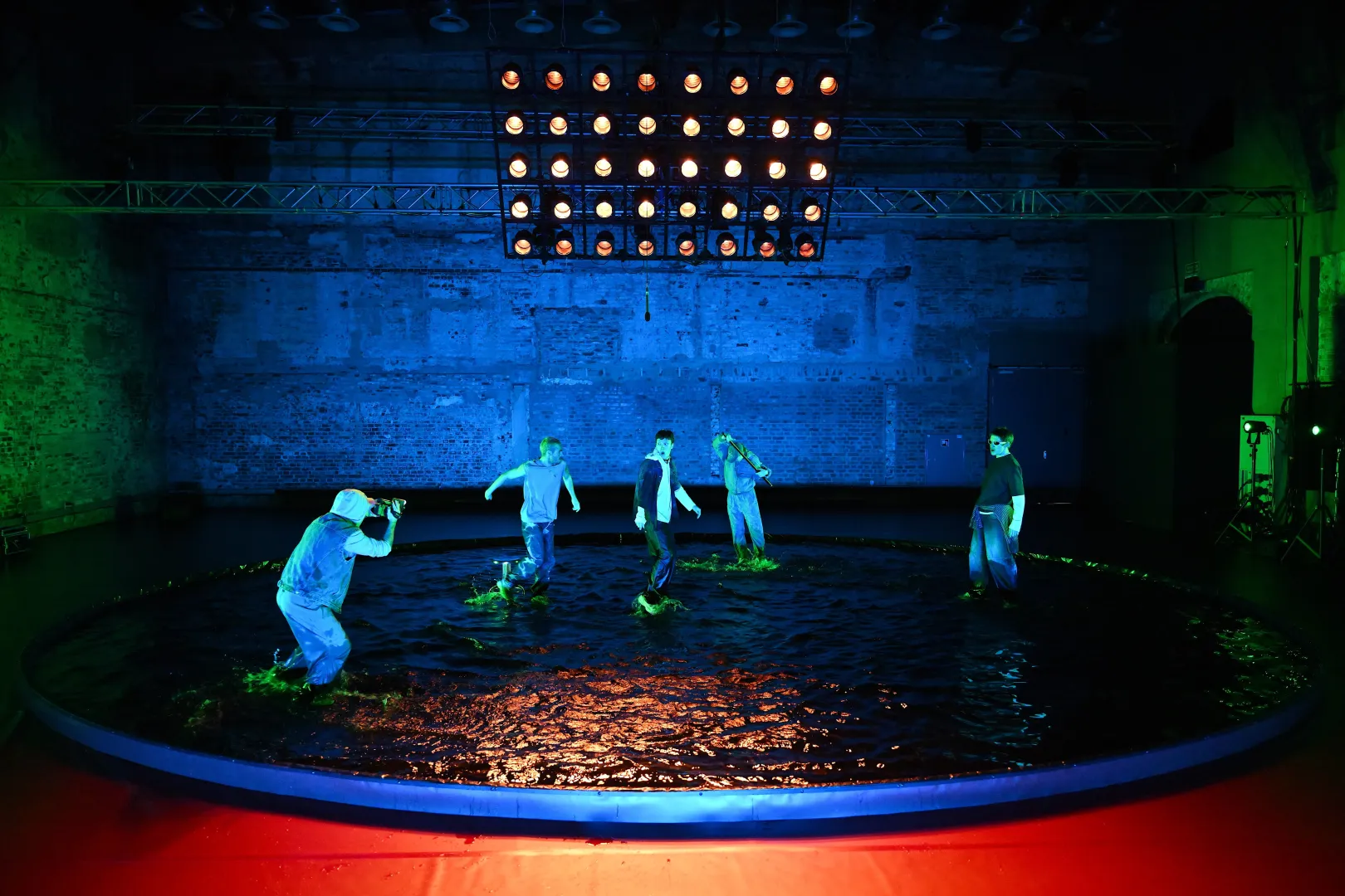 Próba medialna musicalu "Little" w reżyserii Małgorzaty Wdowik  w Centrum Sztuk Performatywnych "Piekarnia" Instytutu Grotowskiego we Wrocławiu. Fot. PAP/Maciej Kulczyński