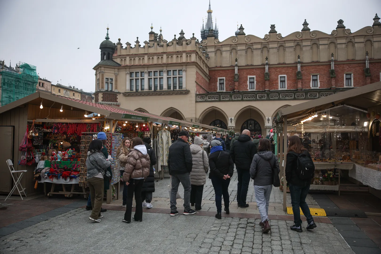 Otwarcie Jarmarku Wielkanocnego na Rynku Głównym w Krakowie. Fot. PAP/Łukasz Gągulski