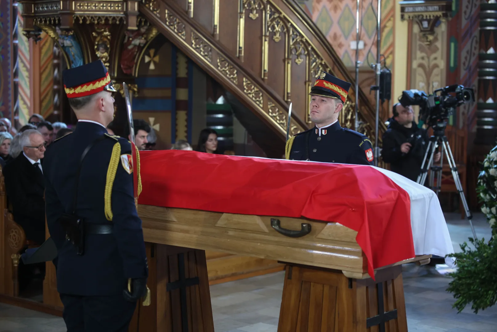 Msza święta żałobna w intencji posła Lewicy Łukasza Litewki w kościele parafii rzymskokatolickiej pw. św. Joachima w Sosnowcu. Fot. PAP/Jarek Praszkiewicz