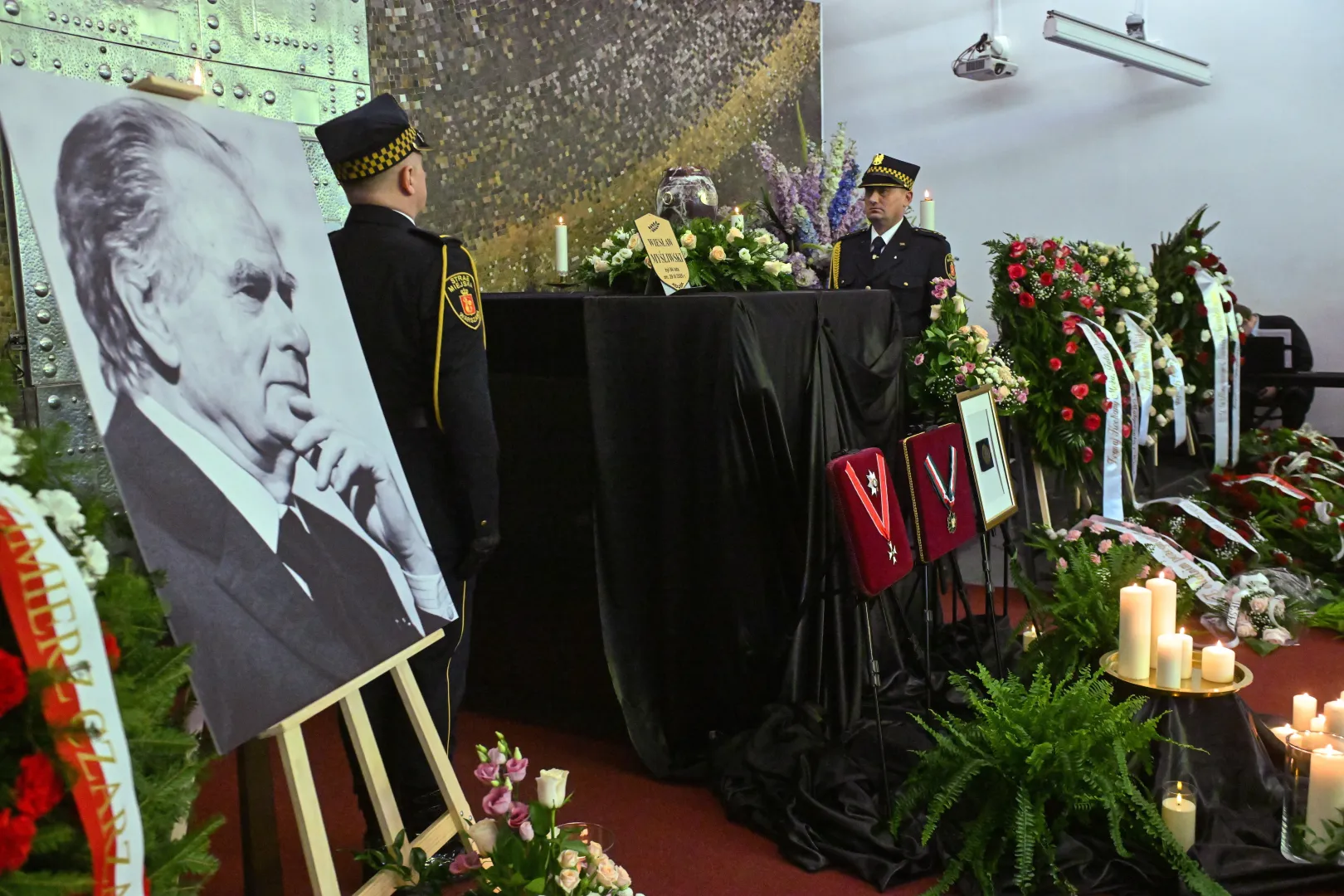 Pogrzeb pisarza Wiesława Myśliwskiego. Fot. PAP/Piotr Nowak