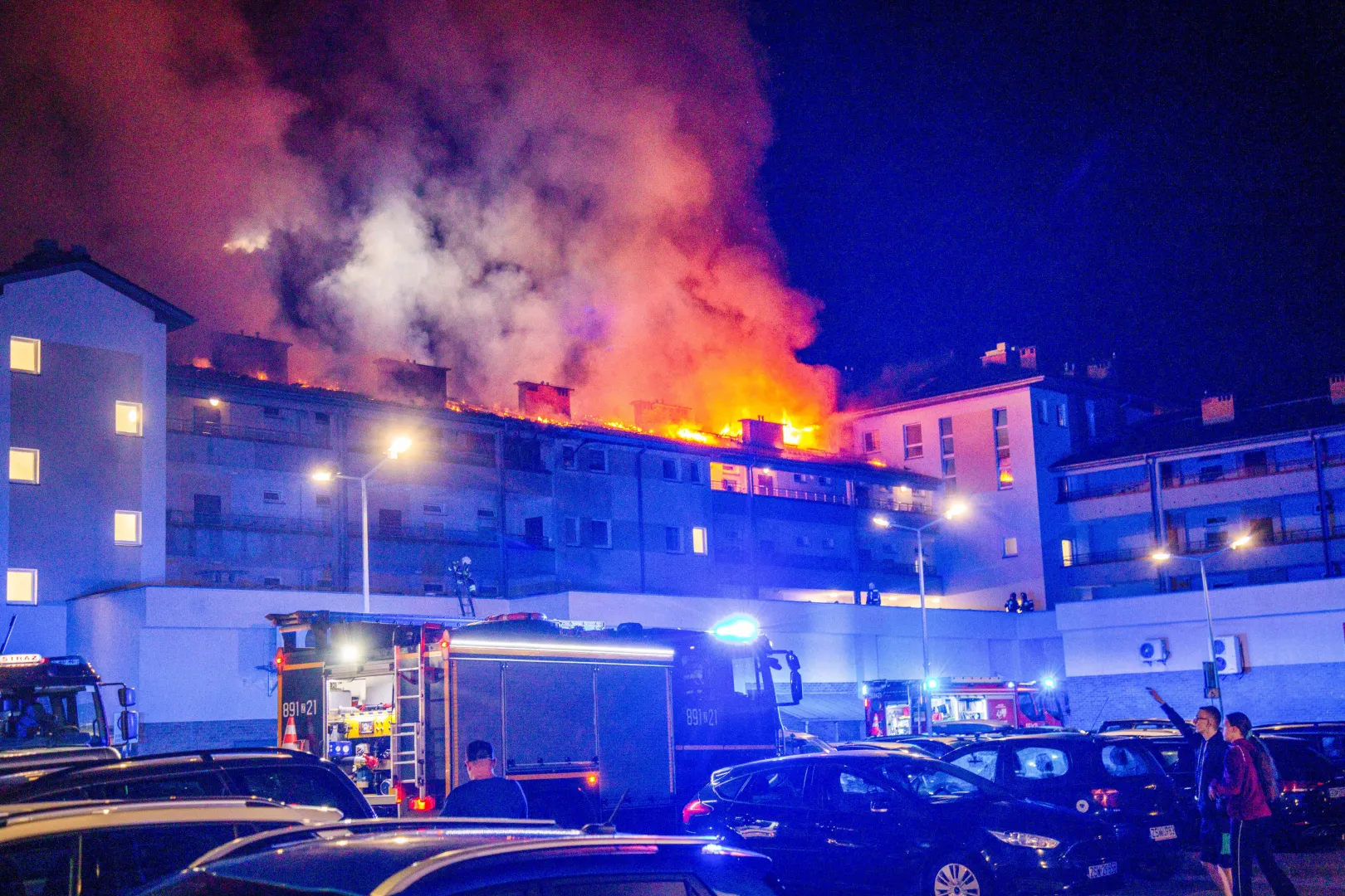 Pożar w bloku przy ul. Grunwaldzkiej w Świnoujściu. Fot. PAP/Marcin Bielecki 