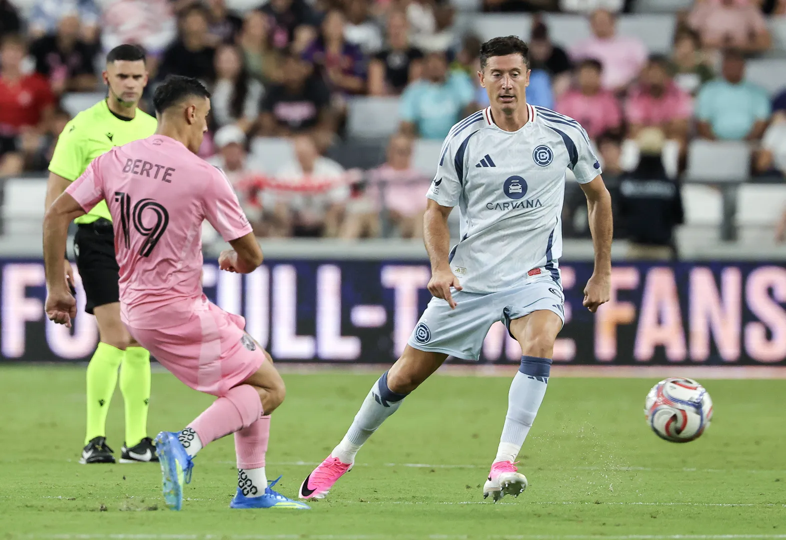 Robert Lewandowski. Fot. PAP/EPA/CRISTOBAL HERRERA-ULASHKEVICH