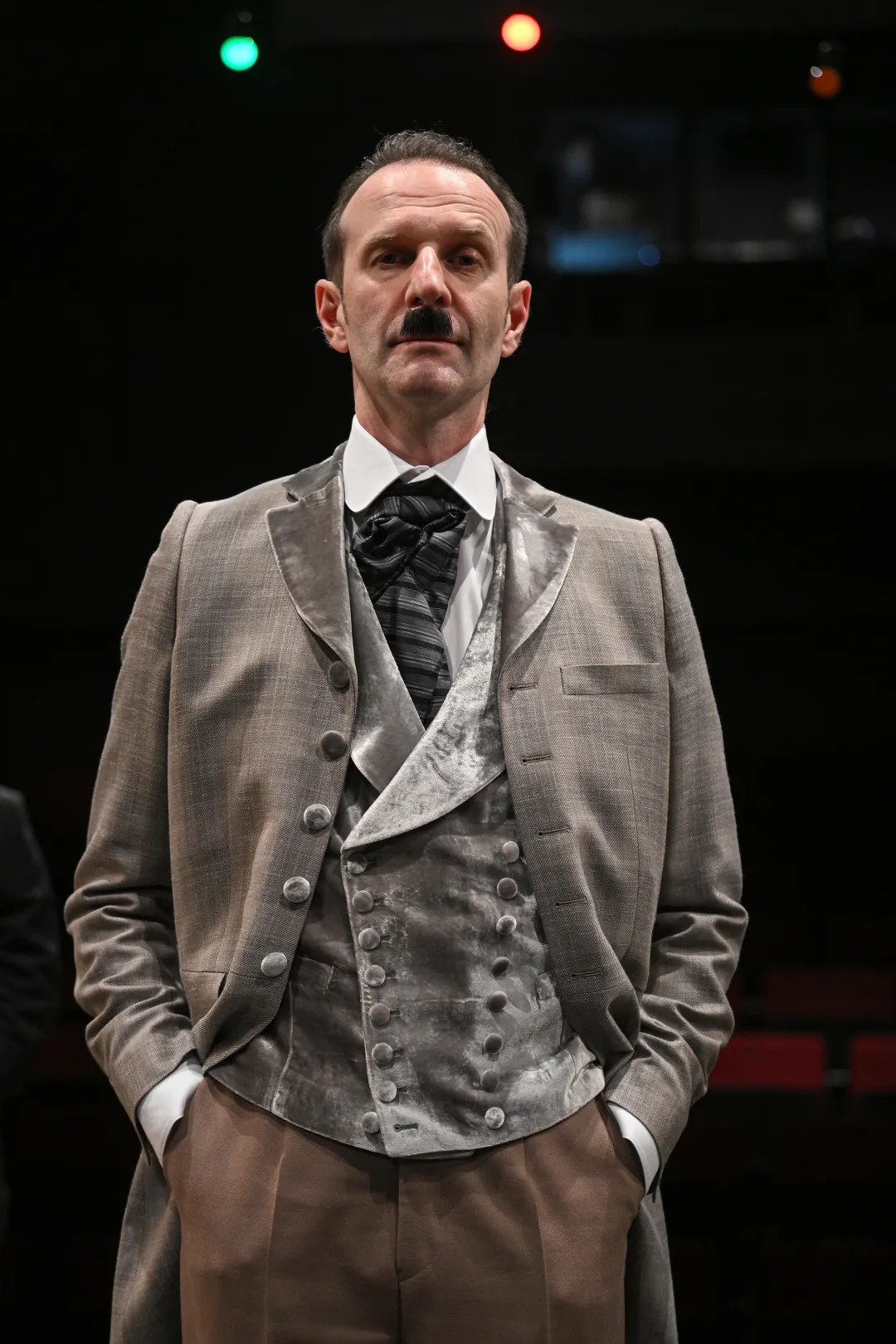 Rafał Rutkowski na próbe medialnej spektaklu "Klub kawalerów" w Och-Teatrze w Warszawie, 9 bm. Premiera 11 lutego. (obm/dw) PAP/Marcin Obara