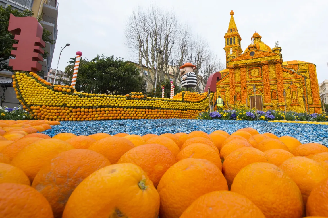Fete du Citron – Festiwal Cytryn. Fot. PAP/EPA/OLIVIER ANRIGO