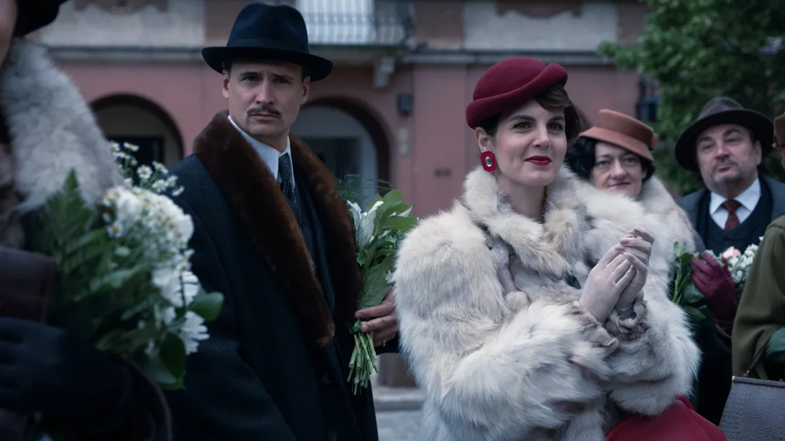 Kadr z serialu "Piekło kobiet". Fot. prasa.wbdpoland/materiały prasowe