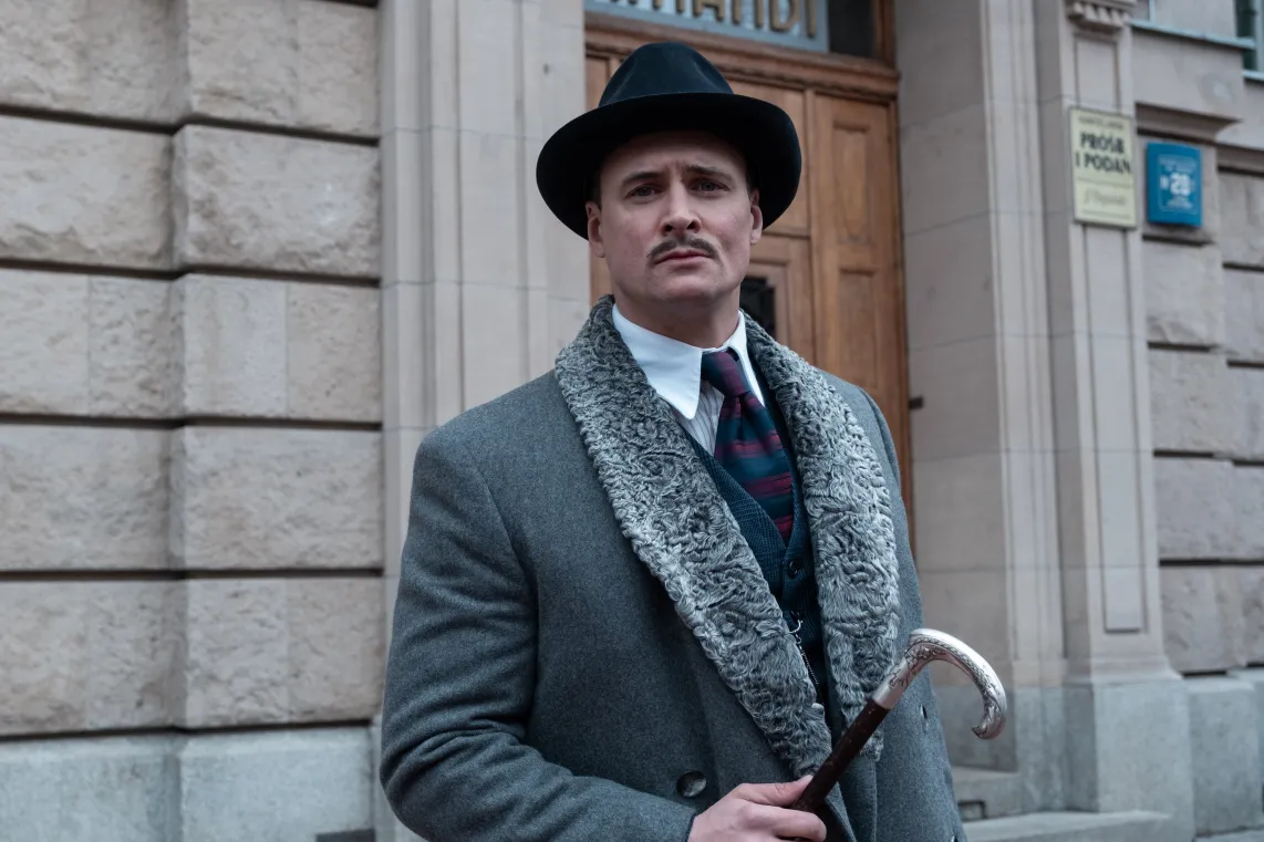 Zdjęcia z filmu "Piekło kobiet" - Mateusz Damięcki. Fot. Warner Bros. Discovery/materiały prasowe