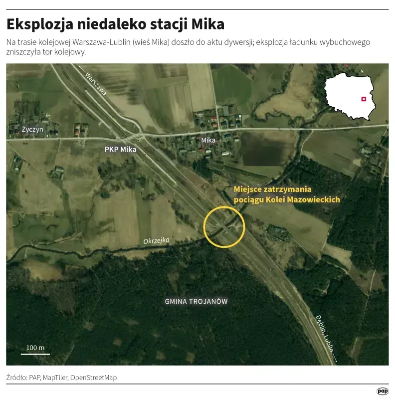 Eksplozja niedaleko stacji Mika. Autor: Michał Czernek