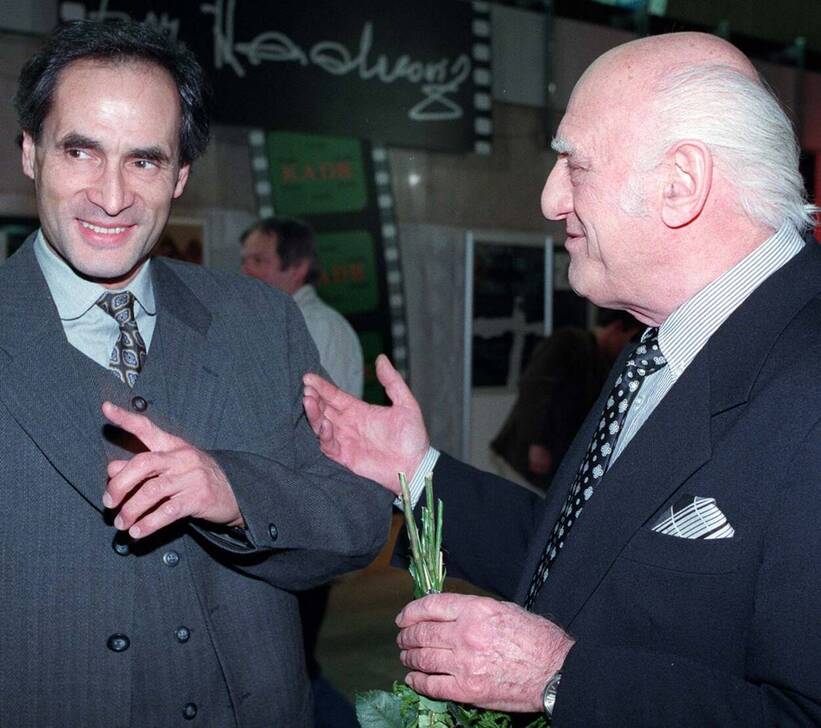Jerzy Zelnik i Jerzy Kawalerowicz w 1997 r. Fot. PAP/CAF Andrzej Rybczyński
