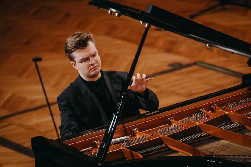 Chopin 2025: Piotr Alexewicz among finalists of Warsaw's
