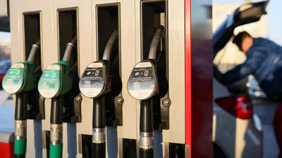 Stacja benzynowa (zdjęcie ilustracyjne). Fot. PAP/Leszek Szymański