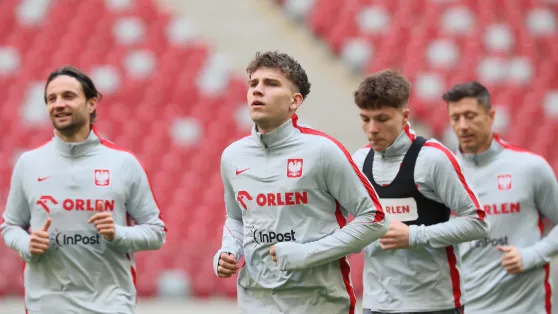 Trening piłkarskiej reprezentacji Polski na PGE Narodowym w Warszawie. Fot. PAP/	Leszek Szymański