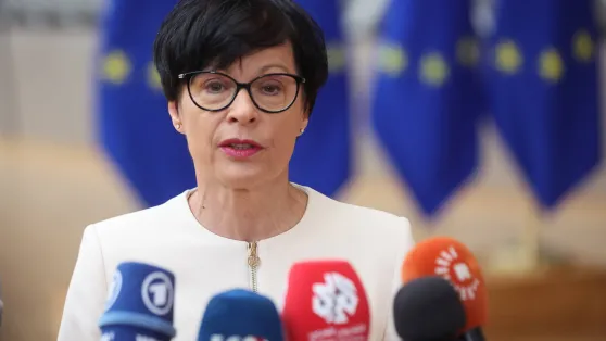 Європейська комісарка з питань розширення та добросусідства Марта Кос. Fot. PAP/EPA/OLIVIER HOSLET