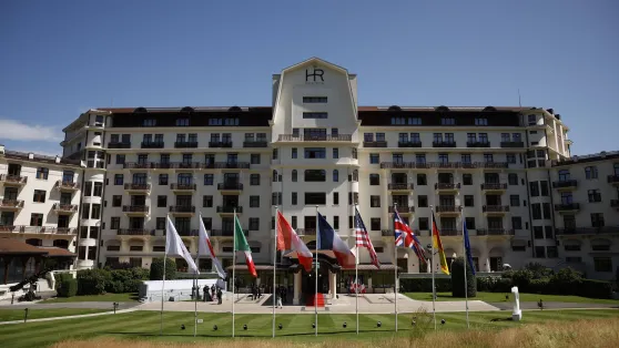 Hotel Royal Evian gości szczyt G7 Fot. PAP/EPA/YOAN VALAT