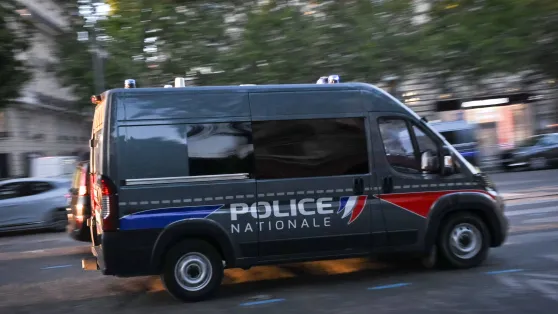 Francuska policja. Fot. PAP/EPA/FIRAS ABDULLAH
