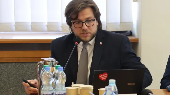 Piotrków Trybunalski: Wotum zaufania i absolutorium dla prezydenta miasta