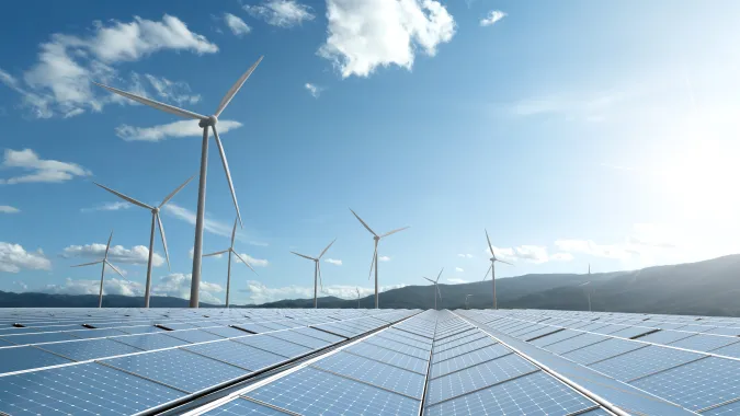 Do 2030 r. możemy potrzebować 56 GW nowych mocy, z czego 46 GW mają stanowić odnawialne źródła energii. Fot. Adobe Stock/ piyaset