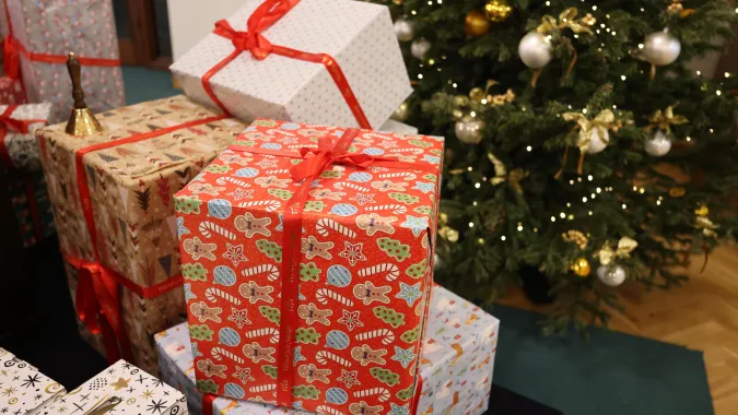 Prezenty (zdjęcie ilustracyjne). Fot. PAP/Albert Zawada