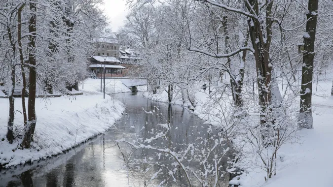 Atak zimy w woj. warmińsko-mazurskim. Fot. PAP/Tomasz Waszczuk