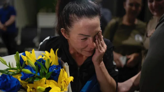 Pierwsze minuty na ojczystej ziemi. Olena Pech rozmawia z córką przez wideo połączenie Fot. Archiwum prywatne/Sestry.eu