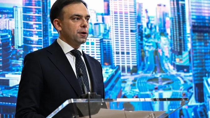 Minister finansów Andrzej Domański. Fot. PAP/	Wiktor Dąbkowski