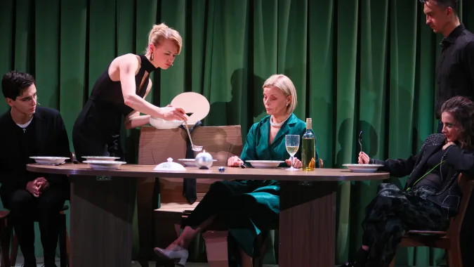 Aktorka Małgorzata Foremniak podczas próby medialnej spektaklu "Facet z papieru" w reżyserii Leny Frankiewicz. Fot. PAP/Leszek Szymański