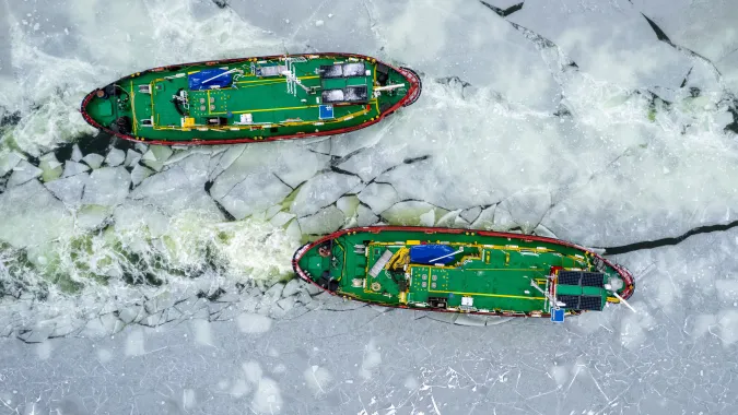 Lodołamacze liniowe Fot. PAP/Marcin Gadomski