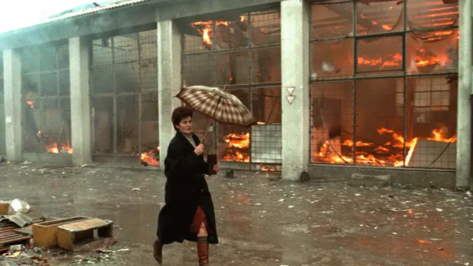 Sarajewo (1996 r.) Fot. PAP/EPA/Dimitri MESSINIS (zdjęcie ilustracyjne)
