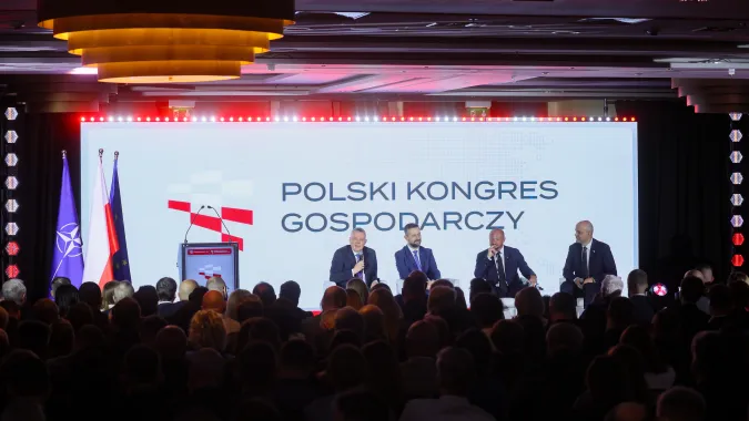 Dyskusja w ramach Polskiego Kongresu Gospodarczego Pracodawców RP w 2025 roku Fot. PAP/Leszek Szymański