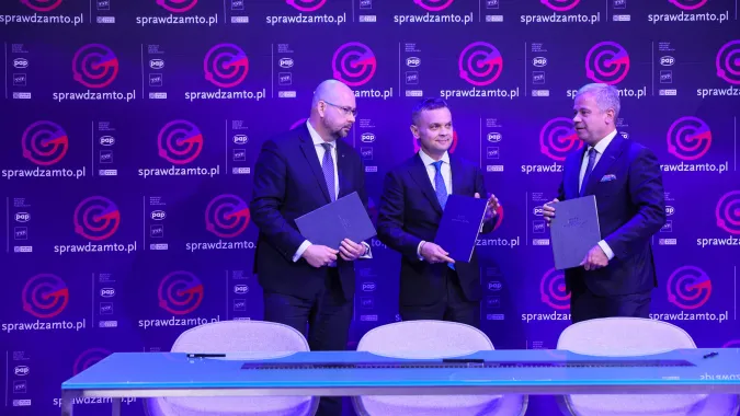 Dyrektor generalny Telewizji Polskiej Tomasz Sygut, dyrektor generalny Polskiej Agencji Prasowej Marek Błoński i redaktor naczelny Polskiego Radia Paweł Majcher. Fot. PAP/Leszek Szymański