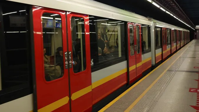 Metro w Warszawie. Fot. PAP/Albert Zawada