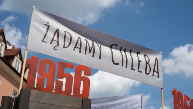 Wystawa „I te strzały nie były już dane w powietrze, ale do ludzi... Poznański Czerwiec 1956” Fot. PAP/Jakub Kaczmarczyk