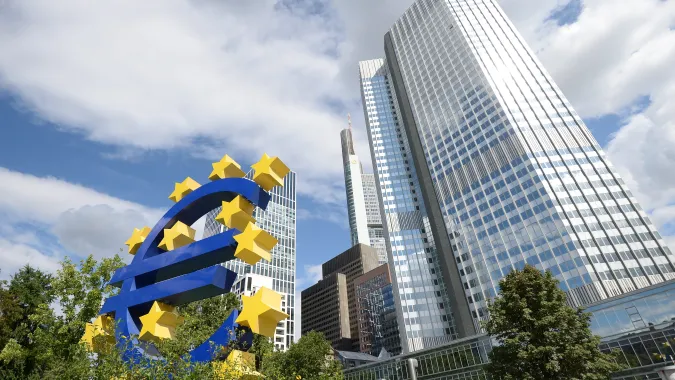 Siedziba Europejskiego Banku Centralnego we Frankfurcie. Fot. PAP/Bartłomiej Zborowski