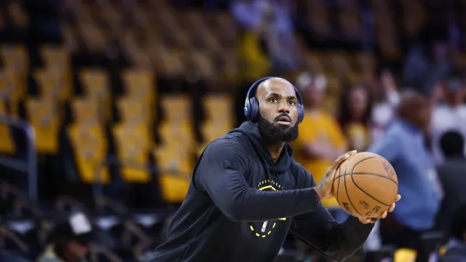 LeBron James, fot. PAP/EPA/CHRIS TORRES