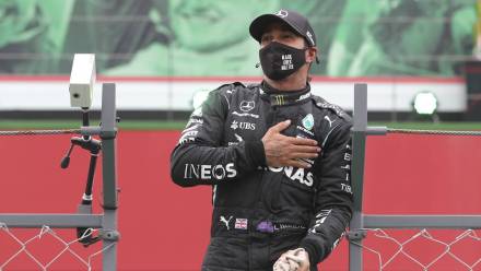 Lewis Hamilton. Fot. PAP/EPA/Jose Sena Goulao