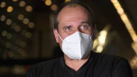 Lider Kukiz'15 Paweł Kukiz podczas wypowiedzi dla mediów. Fot. PAP/Mateusz Marek